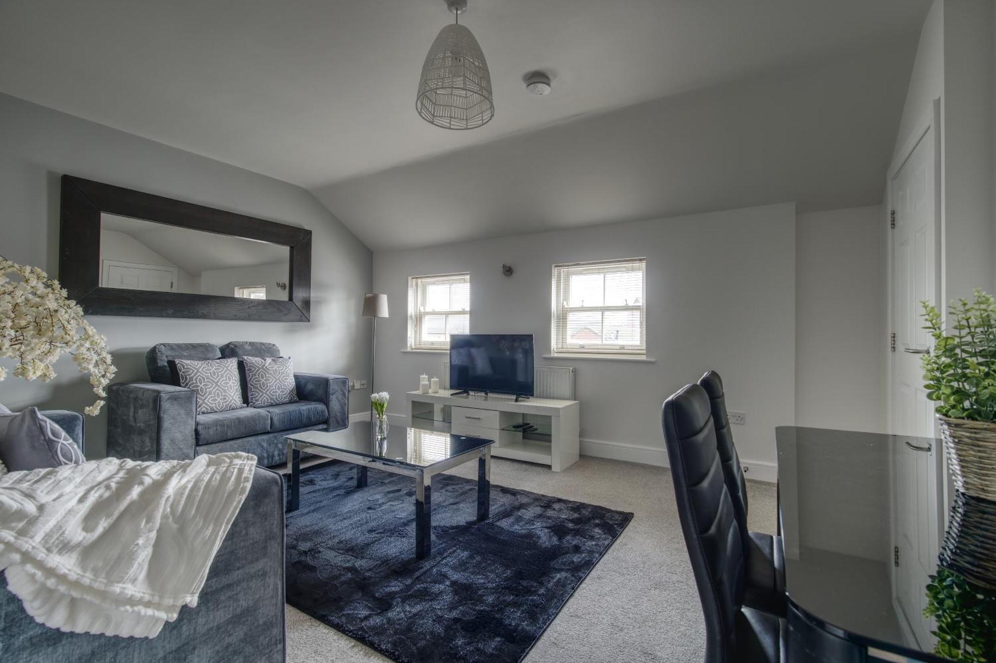 #St Georges Court By Derbnb, Spacious 2 Bedroom Apartments, Free Parking, Wi-Fi, Netflix & Within Walking Distance Of The City Centre Derby Exterior foto